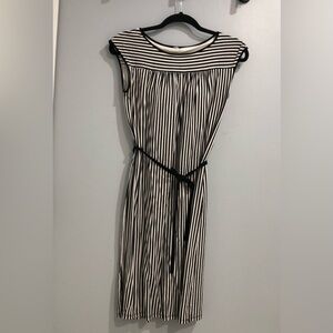 Uniqlo Stripped Jersey Dress Black/White Below the Knee Women’s Size S